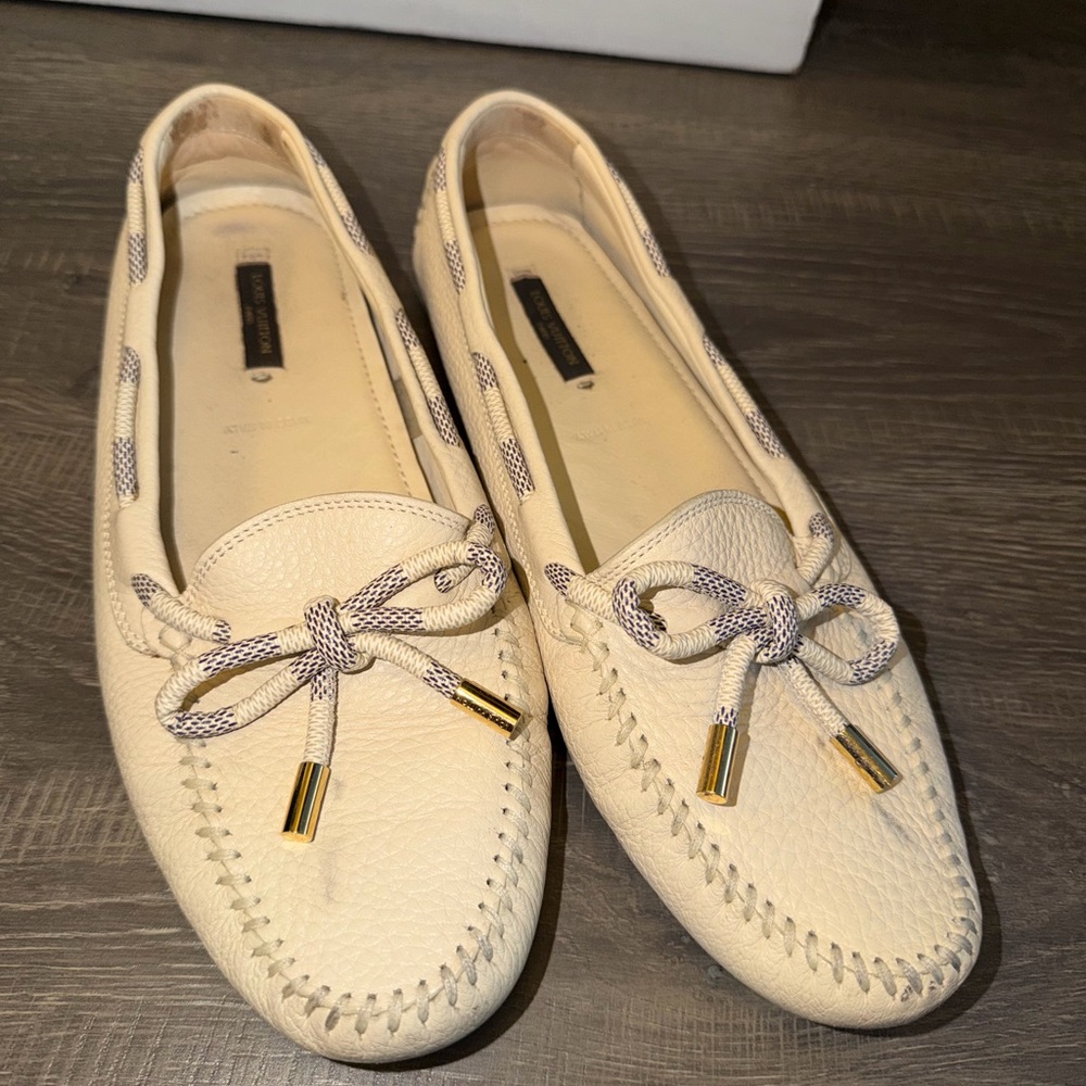 Louis Vuitton Cream Moccasins with Gold Accents